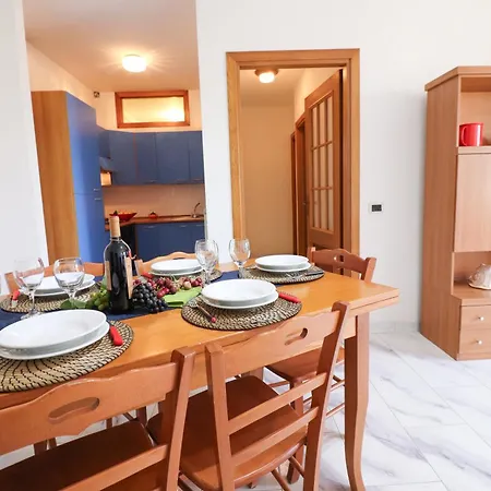 Casa Zara Ideal For Families And Small Groups Apartament